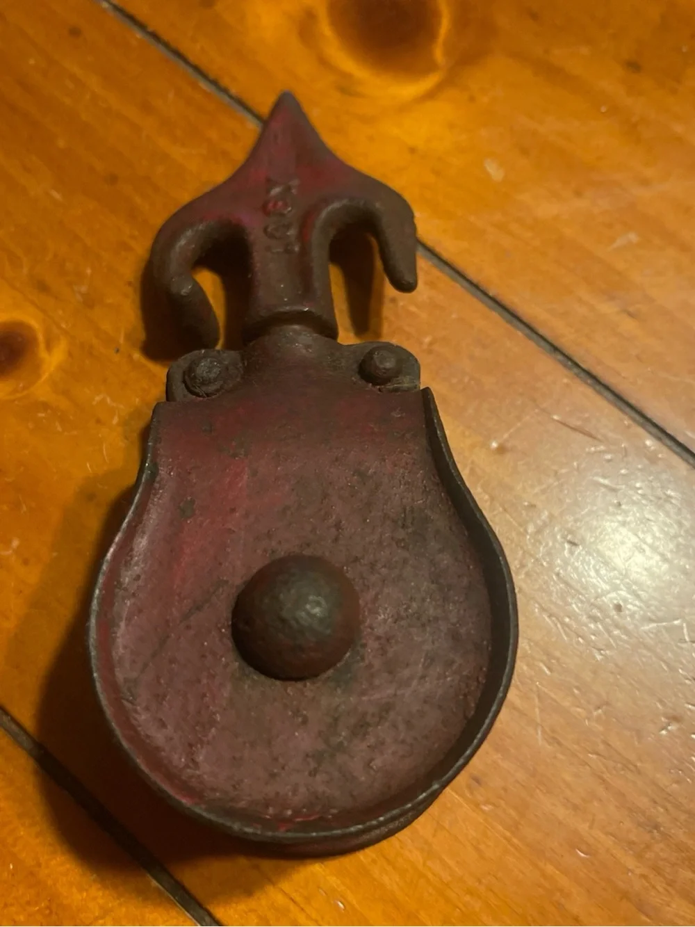 Vintage Red Iron pulley Decor with arrow with tie off Cleat